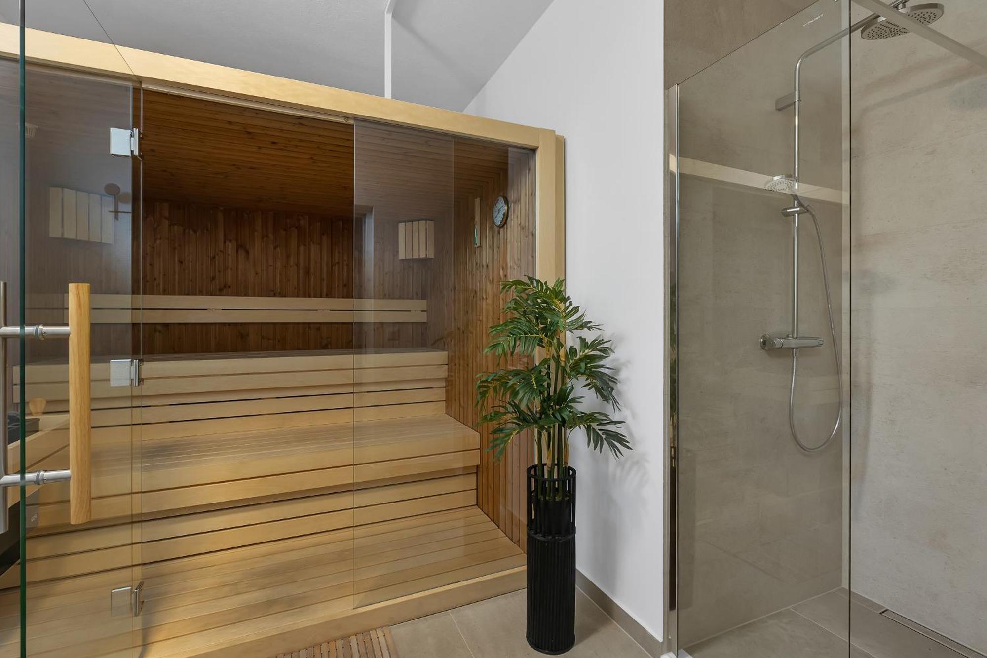 Balmis House A Apartment